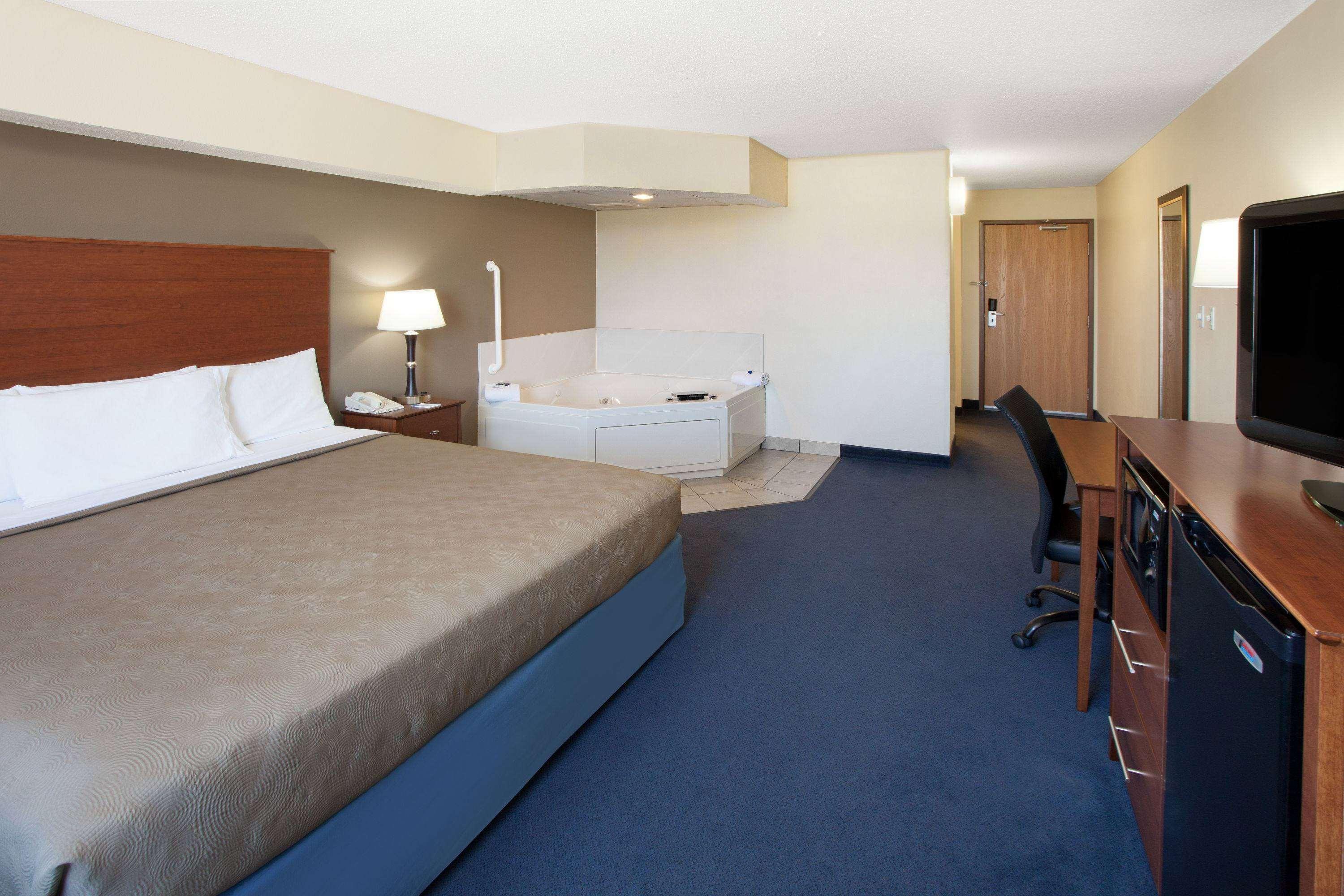 Americinn By Wyndham Webster City Dış mekan fotoğraf