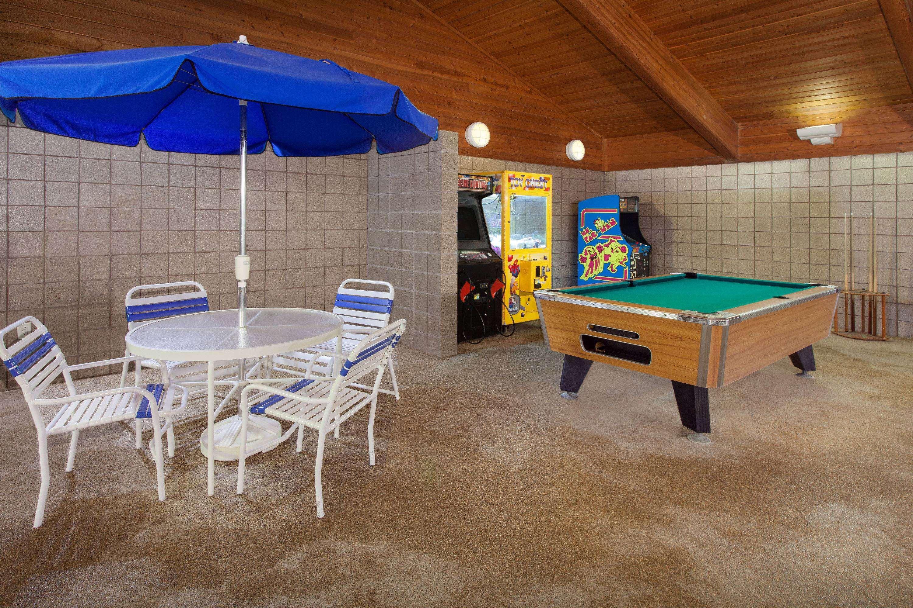 Americinn By Wyndham Webster City Dış mekan fotoğraf