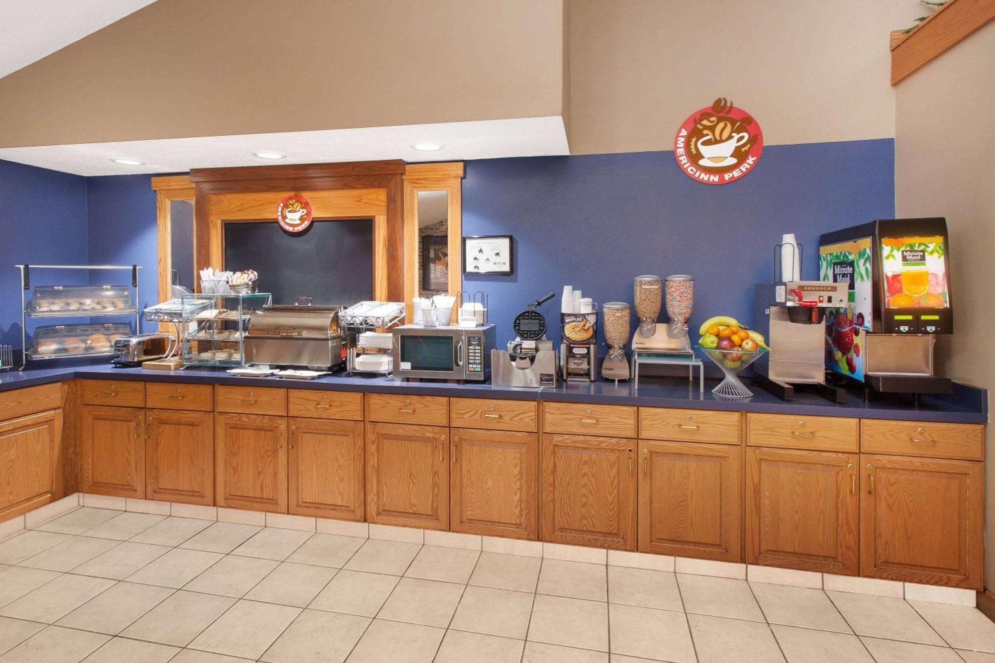 Americinn By Wyndham Webster City Dış mekan fotoğraf