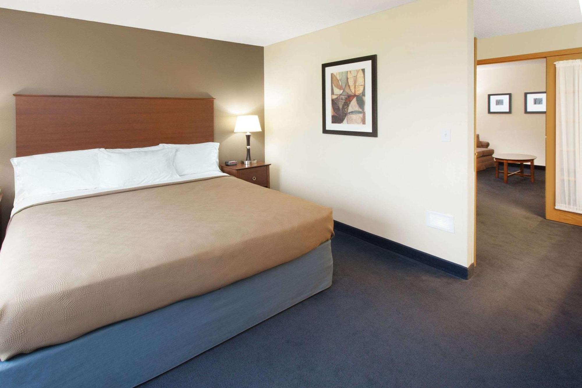 Americinn By Wyndham Webster City Dış mekan fotoğraf
