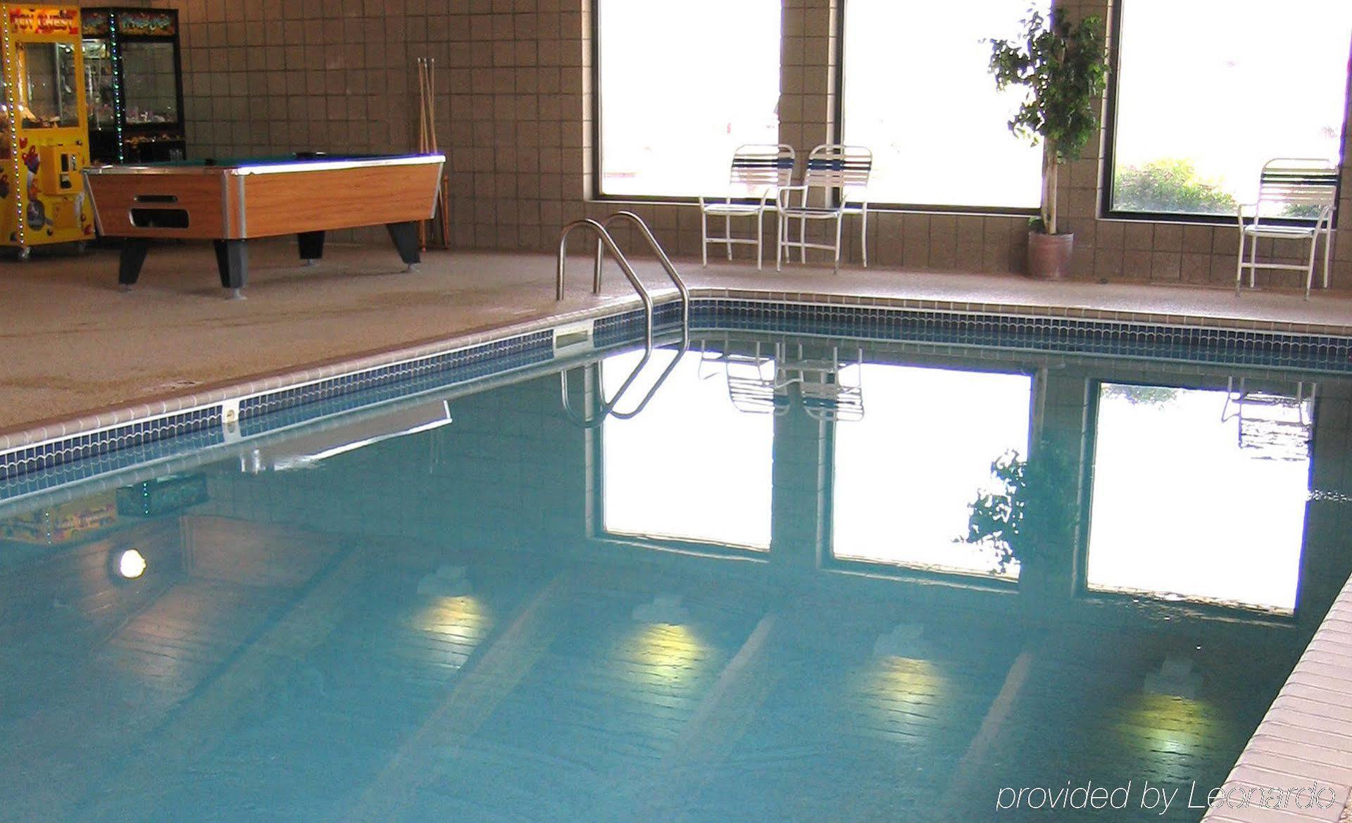 Americinn By Wyndham Webster City Dış mekan fotoğraf